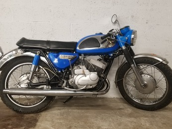 AVENGER 350 KAWASAKI BLEU